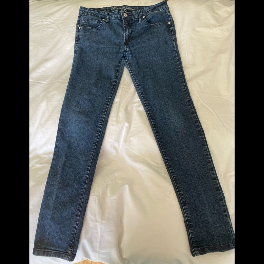 C’est Toi size 11 (US size 29) jeans! Style B4094.